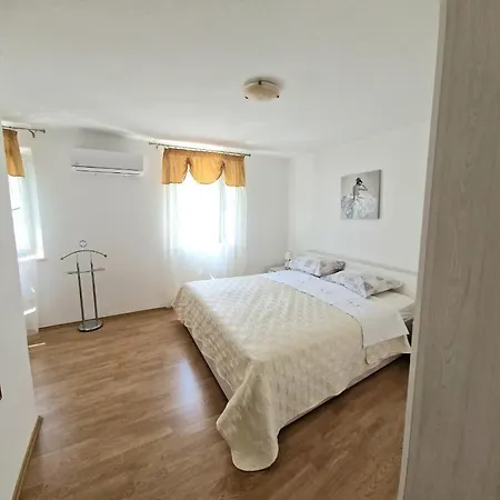 Apartment Perina