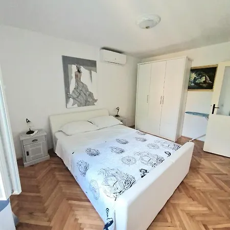 Perina Apartment