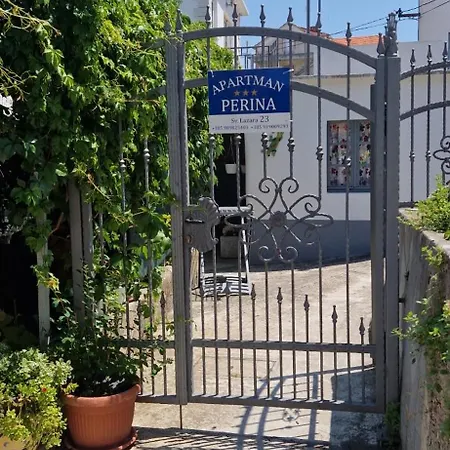 Perina * Trogir